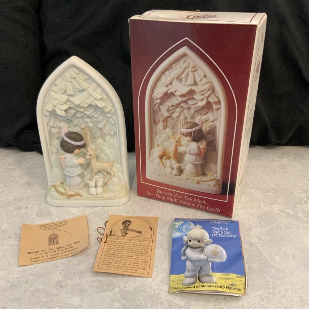 Precious Moments Figurine: Blessed Are The Meek For They Shall Inherit The Earth